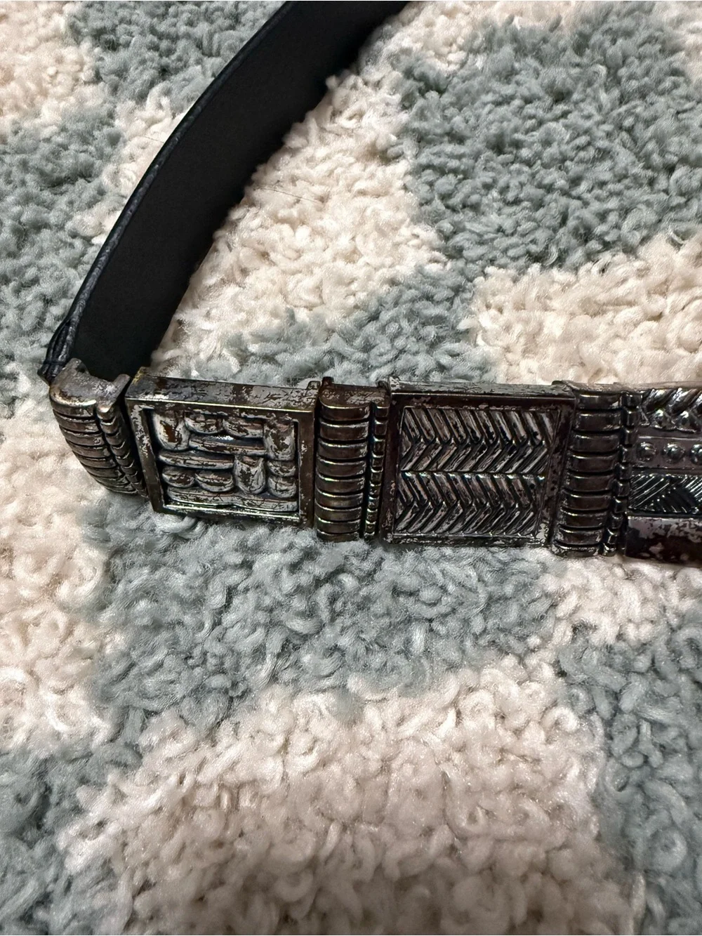 Chico’s black leather women’s belt silver tone links southwestern western Medium